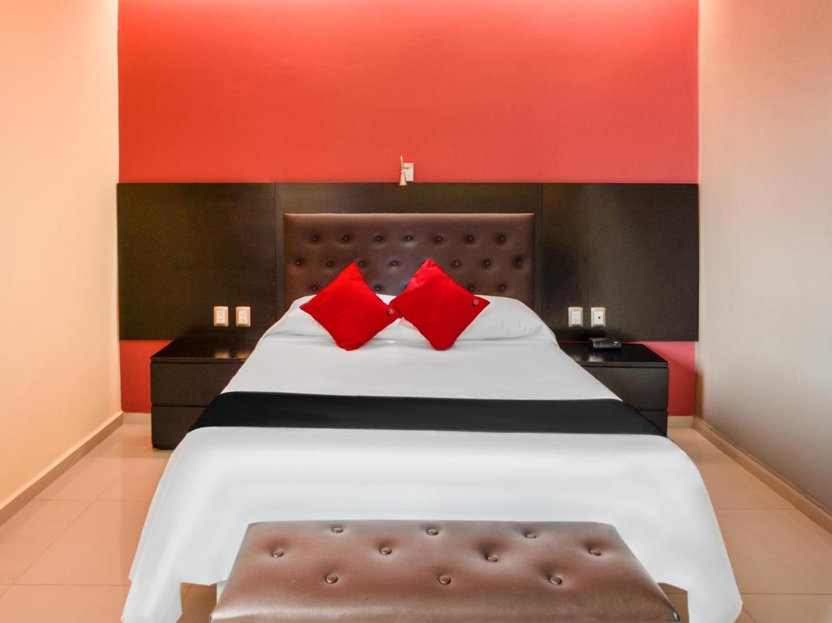 Veracruz Suites Hotel エクステリア 写真