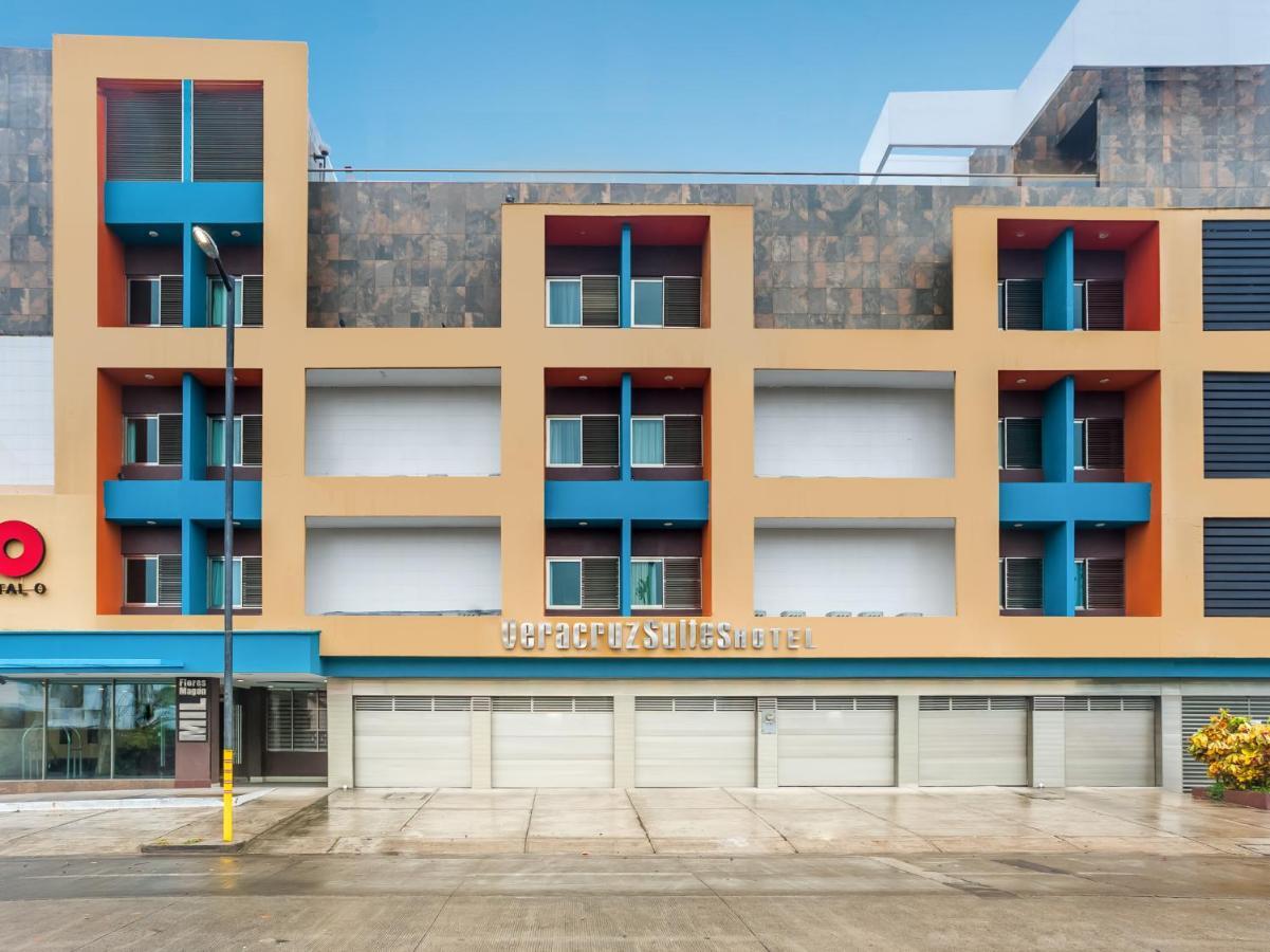 Veracruz Suites Hotel エクステリア 写真