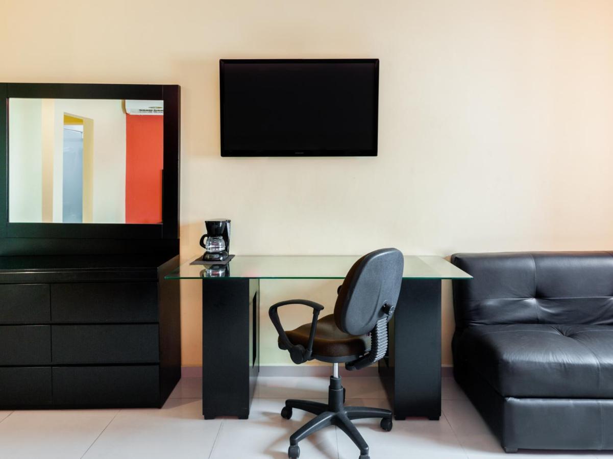 Veracruz Suites Hotel エクステリア 写真